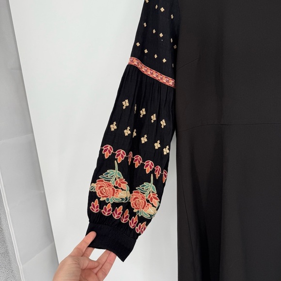 THML Women’s Dress Size M Black Long Sleeve Embroidered Boho A-Line - Picture 3 of 8